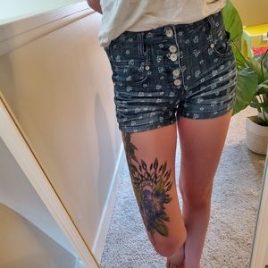 Floral High-waisted Shorts
